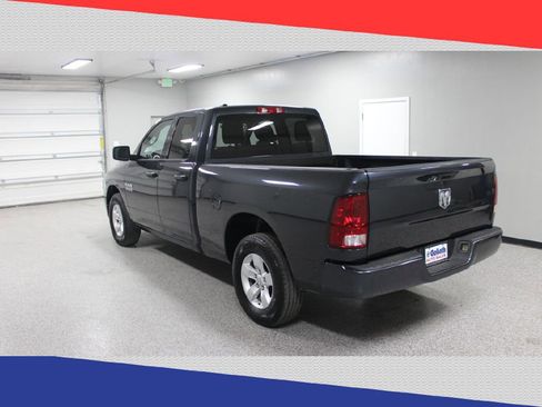 Used 2017 RAM 1500 Express image 5