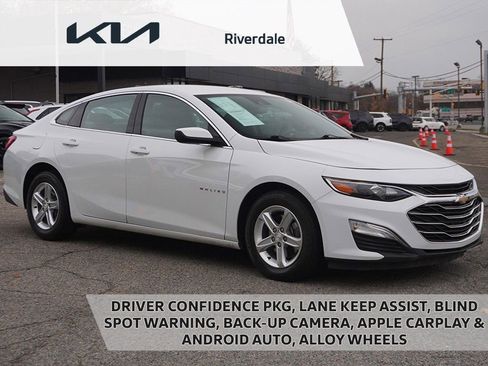 Used 2023 Chevrolet Malibu LS w/ Driver Confidence Package image 1