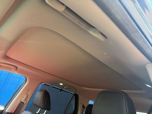 Certified 2024 Honda Pilot Touring image 13