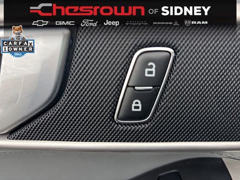 Used 2023 Ford Explorer XLT w/ Equipment Group 202A AWD/4WD image 18