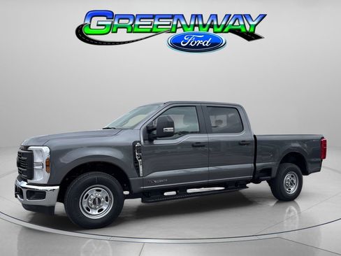Used 2025 Ford F250 XL w/ XL Chrome Package image 1