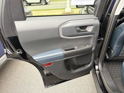 Used 2022 Ford Bronco Sport Outer Banks w/ Tech Package image 45