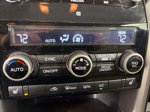Used 2021 Subaru Ascent Premium w/ Convenience Package AWD/4WD image 24
