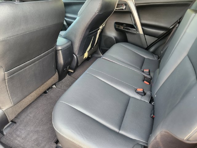 Used 2017 Toyota RAV4 Limited FWD image 32