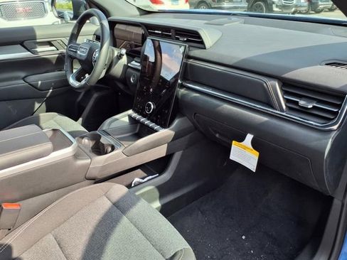 New 2026 GMC Terrain Elevation w/ Technology Package II image 23