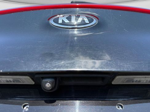 Used 2020 Kia Sportage LX AWD/4WD image 17