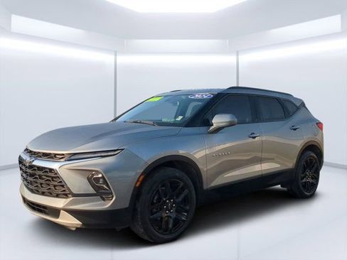Used 2024 Chevrolet Blazer LT w/ Convenience Package FWD image 7