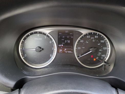 Certified 2025 Nissan Kicks Play S FWD image 20