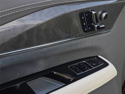 New 2026 Cadillac Escalade IQ Luxury 1 w/ LPO, Floor Liner Package image 21