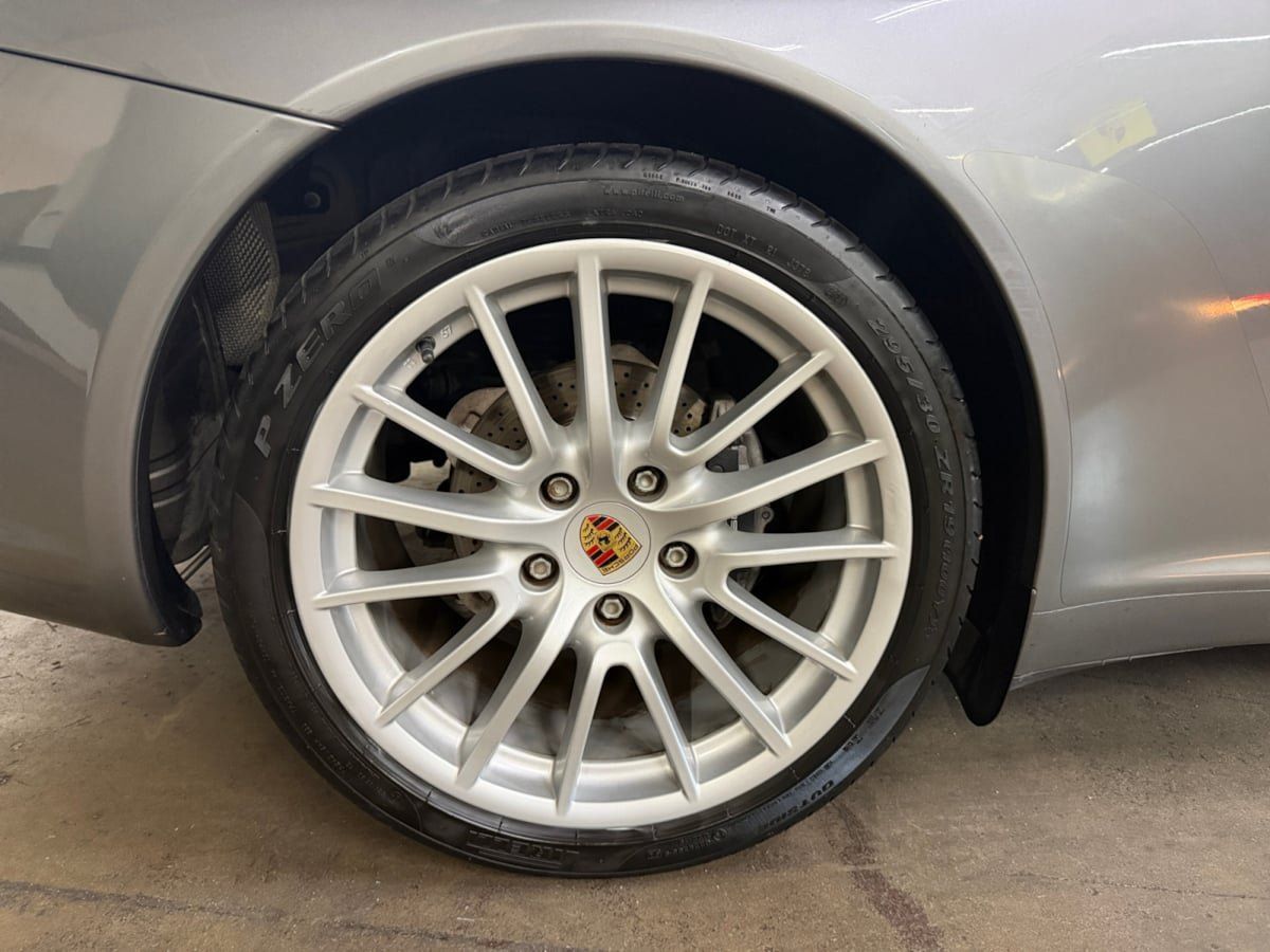 Used 2006 Porsche 911 Carrera RWD image 22