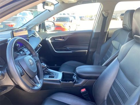 Used 2024 Toyota RAV4 XLE Premium image 19