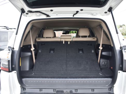 Used 2022 Toyota 4Runner Limited image 35