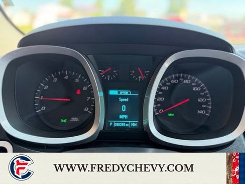 Used 2016 Chevrolet Equinox LTZ w/ Enhanced Convenience Package FWD image 10