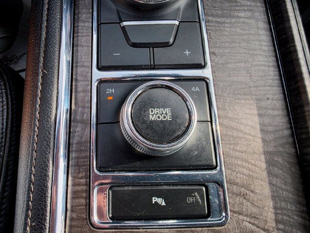 Used 2020 Ford Expedition Max Limited AWD/4WD image 24