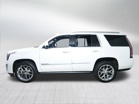 Certified 2018 Cadillac Escalade Platinum AWD/4WD image 4