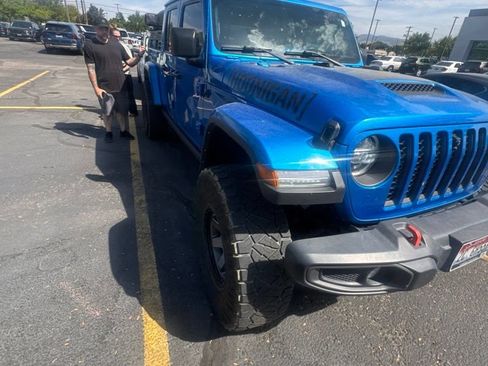 Used 2022 Jeep Gladiator Mojave w/ LED Lighting Group AWD/4WD image 8