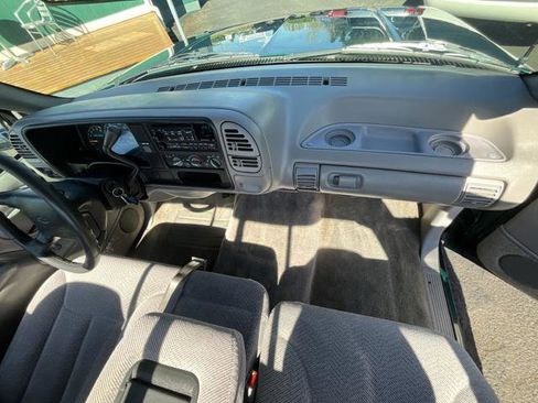 Used 1996 Chevrolet Silverado 1500 2WD Regular Cab image 15