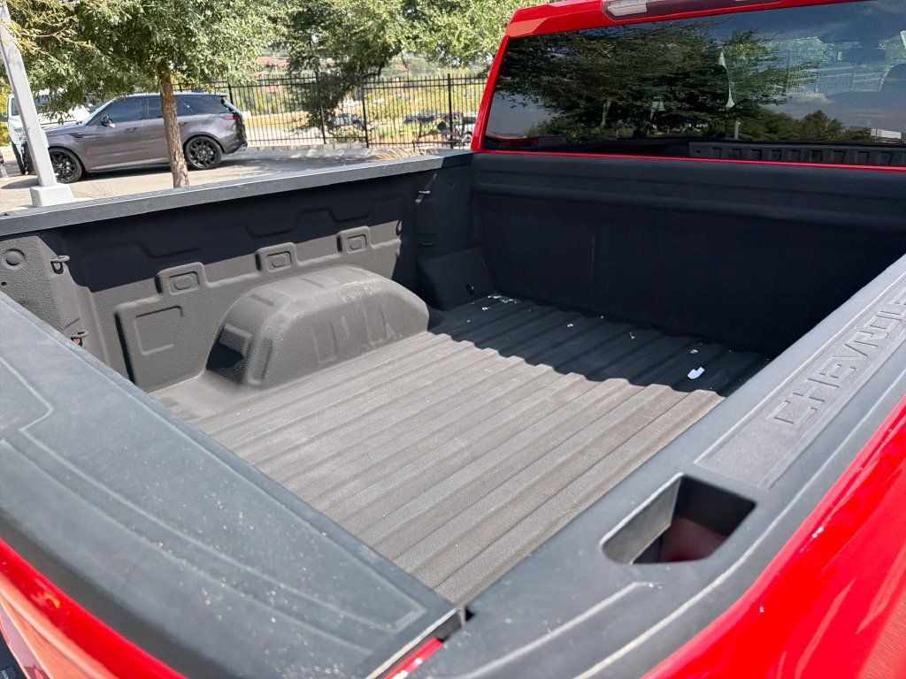 Used 2019 Chevrolet Silverado 1500 Custom w/ Custom Value Package RWD image 40