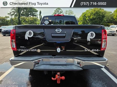 Used 2019 Nissan Frontier SV AWD/4WD image 5