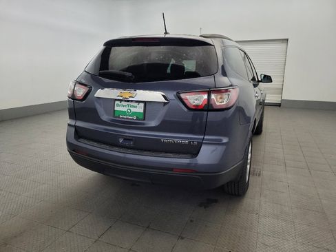 Used 2014 Chevrolet Traverse LS FWD image 7