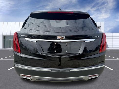 Certified 2021 Cadillac XT5 Premium Luxury w/ LPO, Floor Liner Package image 12