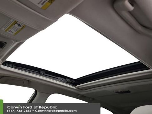 Used 2015 Subaru Forester 2.5i Touring image 13