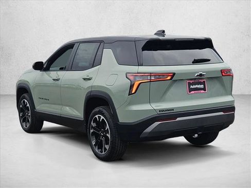 New 2026 Chevrolet Equinox LT image 9