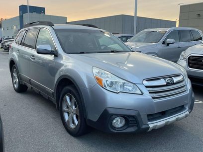 Used 2014 Subaru Outback 2.5i Limited w/ Moonroof Package