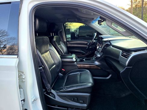 Used 2016 Chevrolet Tahoe LT image 16