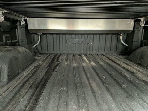 Used 2023 GMC Sierra 1500 AT4 w/ AT4 Premium Package image 11