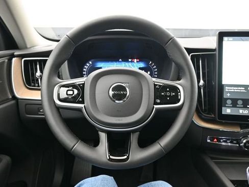 New 2026 Volvo XC60 B5 Ultra w/ Protection Package Premier AWD/4WD image 27