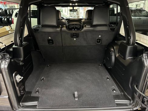 Certified 2023 Jeep Wrangler Sahara w/ Dual Top Group image 37