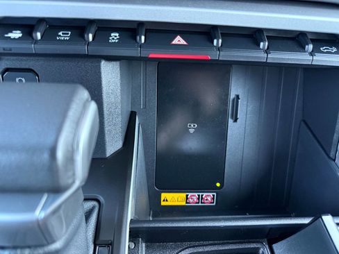 Used 2025 Toyota Tundra Platinum image 53