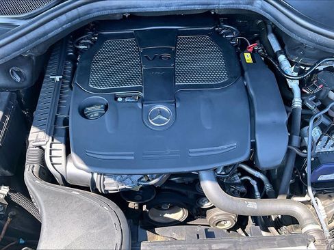 Used 2015 Mercedes-Benz ML 350 4MATIC image 33