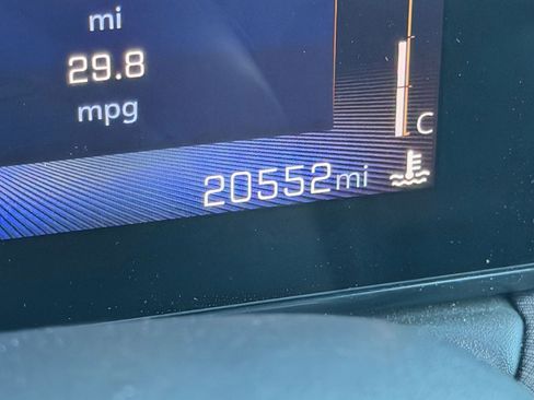 Used 2025 Chevrolet TrailBlazer LT image 39