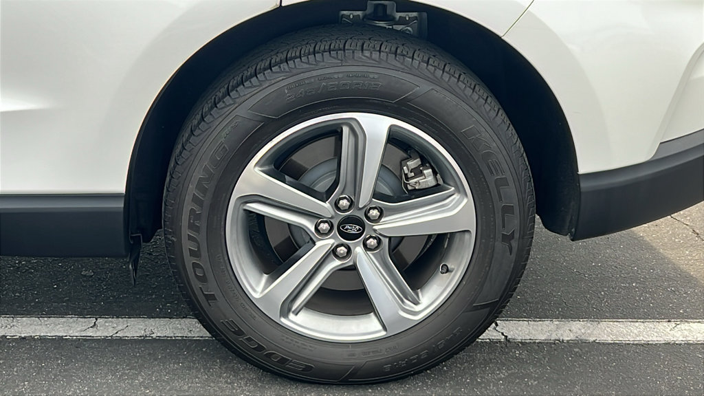 Certified 2024 Ford Edge SEL w/ Convenience Package AWD/4WD image 7