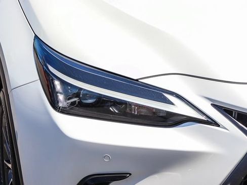 Used 2025 Lexus NX 250 FWD w/ Premium Package image 11