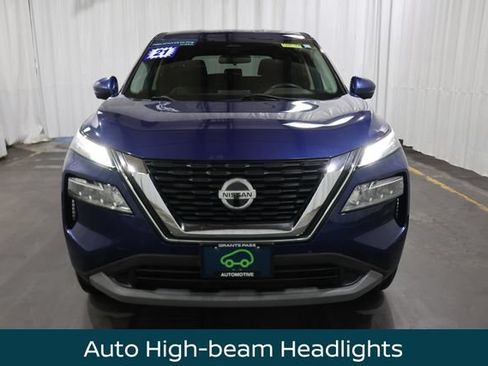 Certified 2021 Nissan Rogue SV AWD/4WD image 9