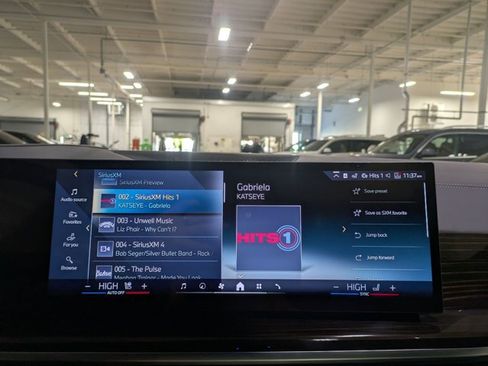 Used 2026 BMW X5 xDrive50e w/ Executive Package AWD/4WD image 12