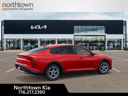New 2025 Kia K4 LXS image 7