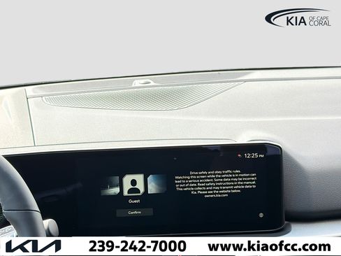 New 2026 Kia Sportage LX FWD image 17