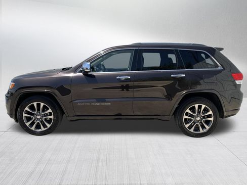 Used 2017 Jeep Grand Cherokee Overland RWD image 4
