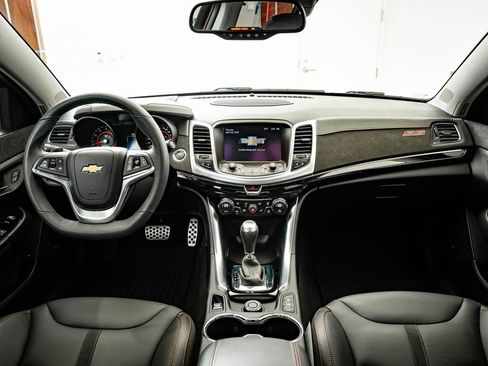 Used 2017 Chevrolet SS RWD image 4