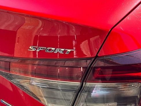 Used 2025 Honda Civic Sport image 7
