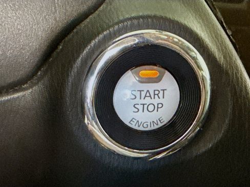 Used 2019 INFINITI QX60 Luxe w/ Sensory Package image 21