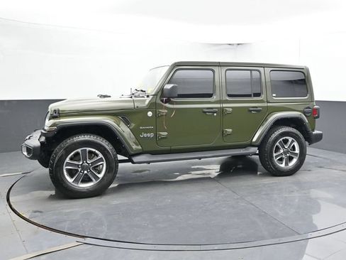 Used 2021 Jeep Wrangler Unlimited Sahara w/ Dual Top Group AWD/4WD image 8