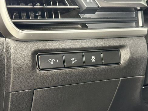 Used 2023 Kia Telluride S w/ S Sunroof Package FWD image 16