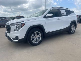 Used 2024 GMC Terrain SLE w/ Driver Convenience Package FWD video 1