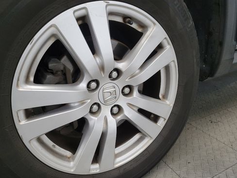 Used 2017 Honda Pilot LX image 31