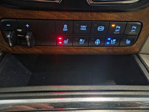 Used 2018 RAM 2500 Longhorn w/ Longhorn Southfork Package image 53